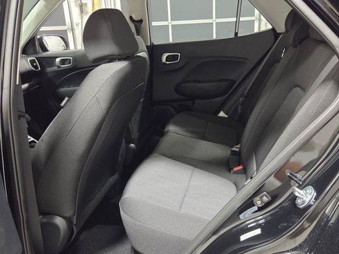 New 2026 Hyundai Venue SE FWD image 6