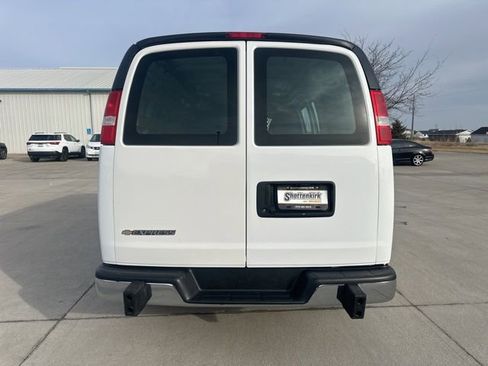 Used 2024 Chevrolet Express 2500 w/ Driver Convenience Package image 4