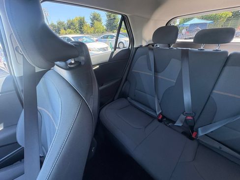 Used 2026 Kia Niro LX FWD image 37