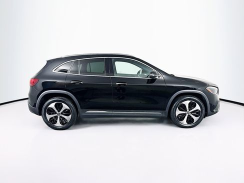 Used 2025 Mercedes-Benz GLA 250 4MATIC image 10