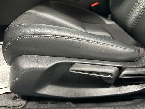 Used 2022 Honda Civic Sport image 12