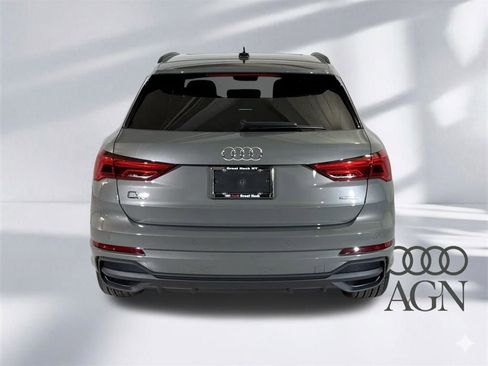 New 2025 Audi Q3 2.0T Premium image 20