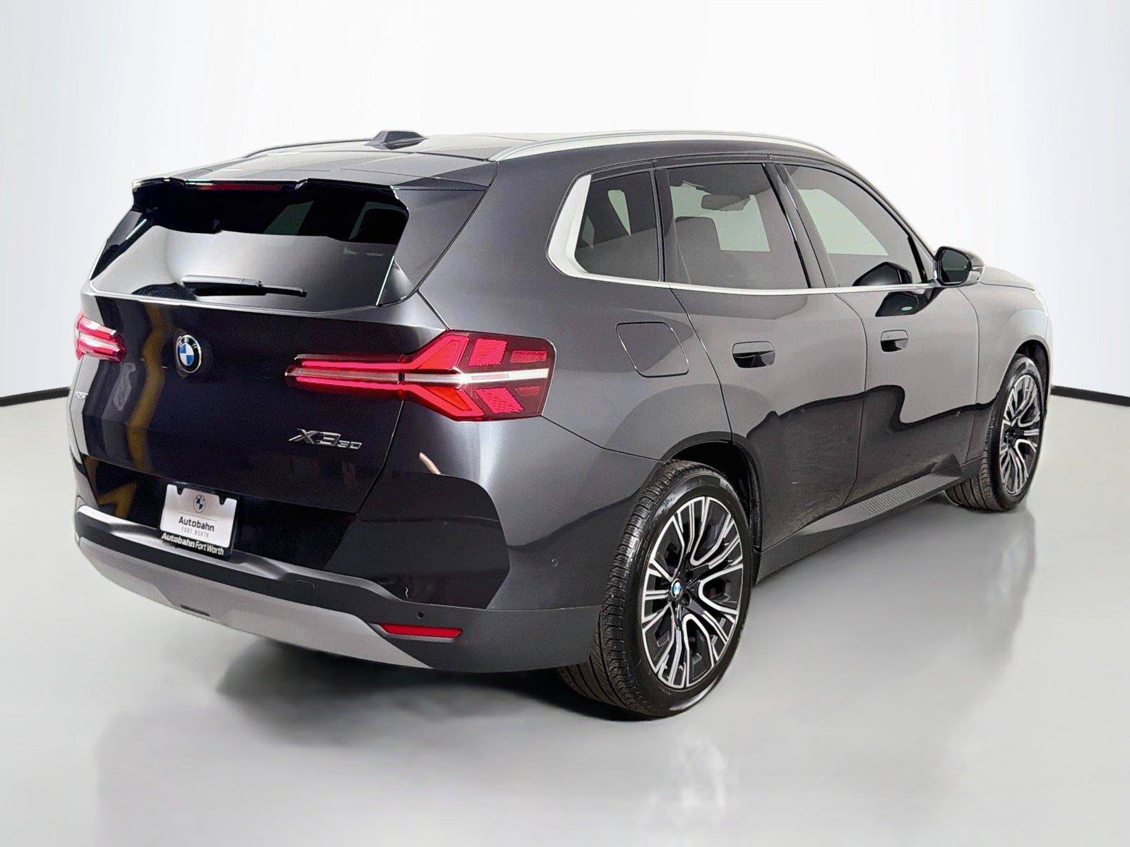 Used 2026 BMW X3 xDrive30i w/ Premium Package AWD/4WD image 5