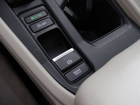Used 2023 Honda Accord LX image 41