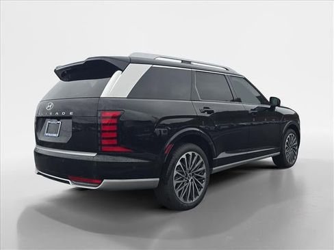 New 2026 Hyundai Palisade Calligraphy AWD/4WD image 3
