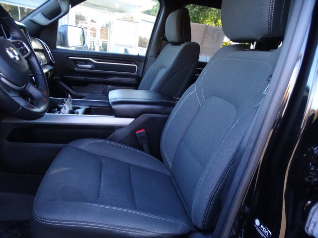 Used 2023 RAM 1500 Big Horn AWD/4WD image 3