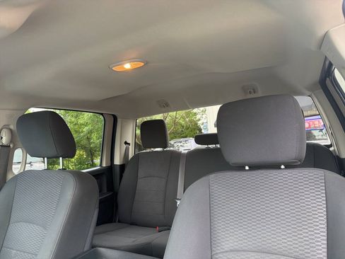 Used 2019 RAM 1500 Express w/ Hydro Blue Sport Package AWD/4WD image 17