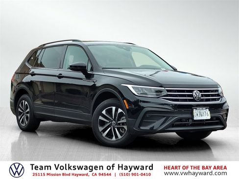 Certified 2024 Volkswagen Tiguan S image 1