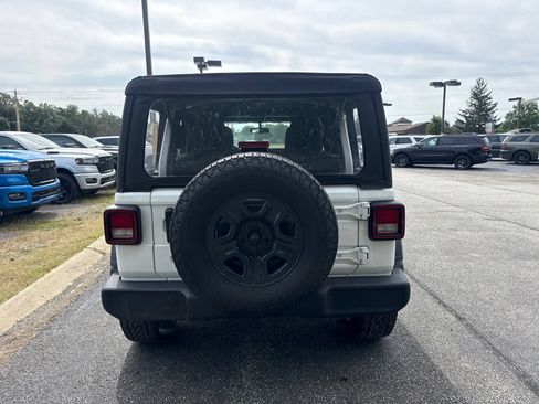 Used 2023 Jeep Wrangler Unlimited Sport AWD/4WD image 10