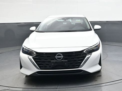 Used 2024 Nissan Sentra SV w/ All-Weather Package image 10