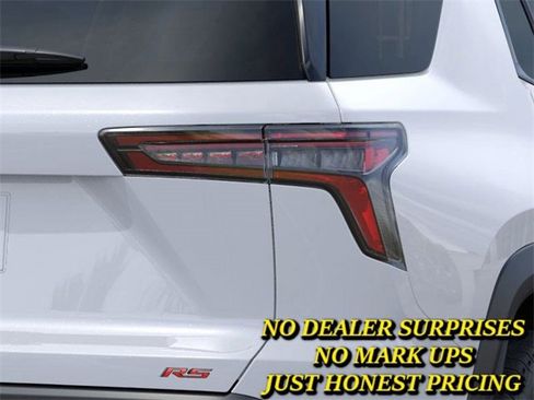 New 2026 Chevrolet Equinox RS image 11