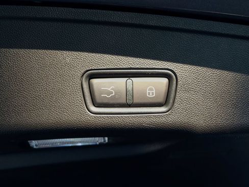 Used 2023 Maserati Grecale GT AWD/4WD image 59