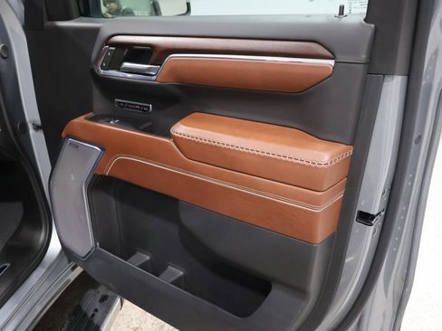 Used 2024 GMC Sierra 1500 Denali Ultimate image 27