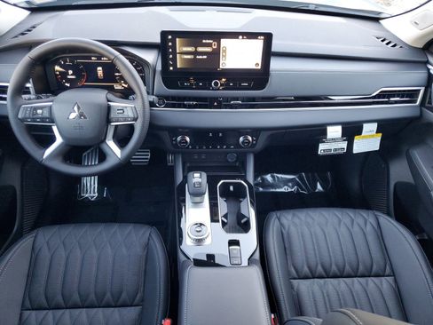 New 2026 Mitsubishi Outlander SEL image 24
