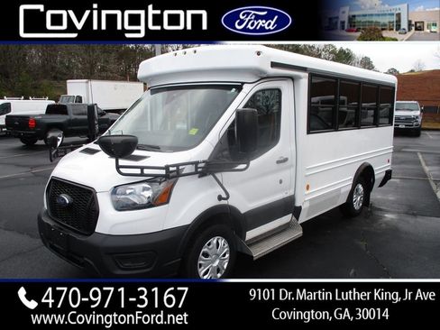 Used 2023 Ford Transit 250 RWD image 1