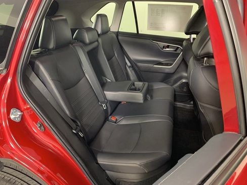 Used 2023 Toyota RAV4 Limited image 39