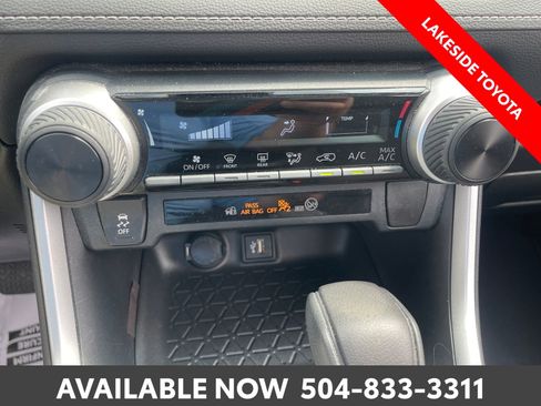 Certified 2023 Toyota RAV4 LE FWD image 33