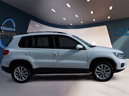 Used 2018 Volkswagen Tiguan Limited image 4