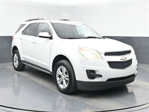 Used 2013 Chevrolet Equinox LT w/ Driver Convenience Package image 2