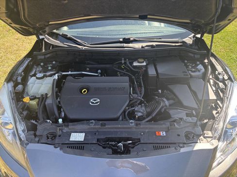 Used 2011 MAZDA MAZDA3 s Sport w/ Tech Pkg image 27