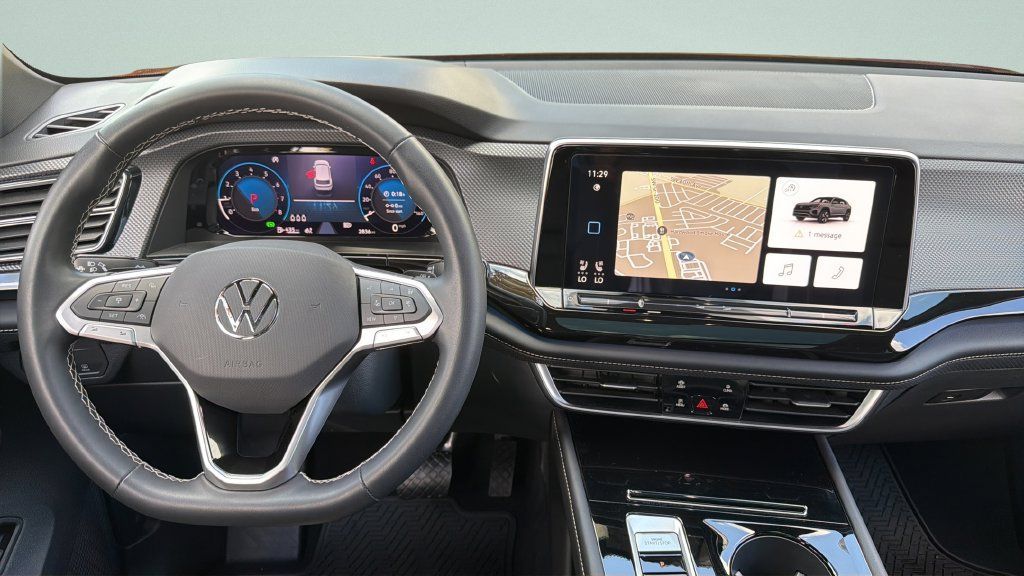 Certified 2025 Volkswagen Atlas Cross Sport SEL AWD/4WD image 20