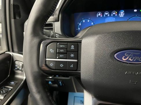 Used 2025 Ford F150 Platinum w/ FX4 Off-Road Package AWD/4WD image 30