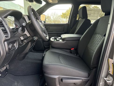 New 2026 RAM 3500 Tradesman image 14