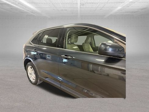 Used 2022 Ford Edge SEL AWD/4WD image 13