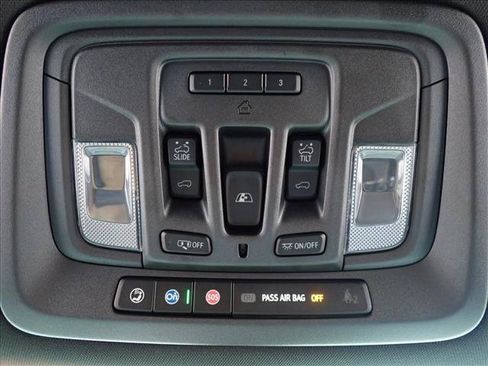 Used 2023 GMC Sierra 2500 AT4 w/ AT4 Preferred Package AWD/4WD image 24