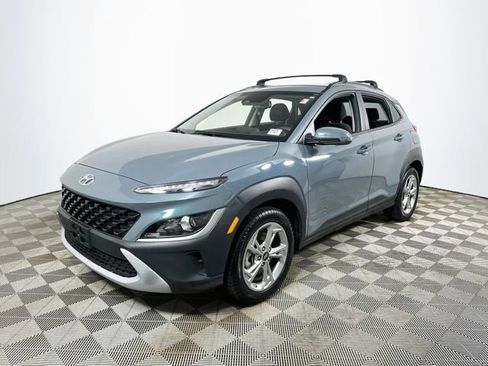 Used 2022 Hyundai Kona SEL AWD/4WD image 7