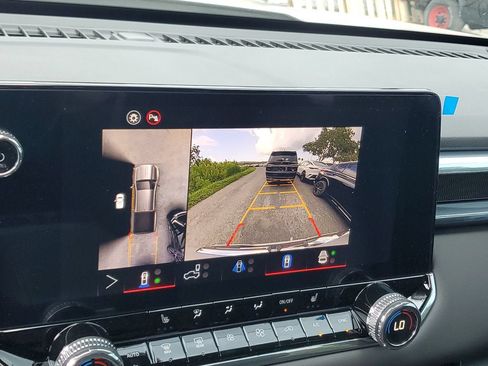 New 2026 GMC Canyon Elevation w/ Convenience Package RWD image 22