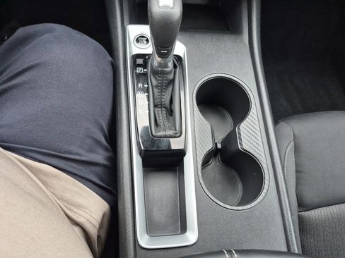 Used 2025 Nissan Altima 2.5 SV image 27