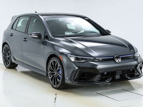 New 2026 Volkswagen Golf 2.0T Hatchback image 53