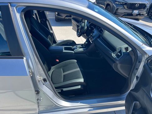 Used 2020 Honda Civic Sport image 16