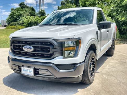 Used 2023 Ford F150 XL RWD image 2