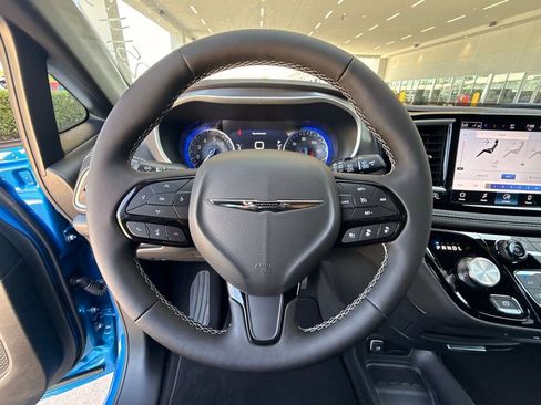 New 2026 Chrysler Pacifica Select FWD image 21