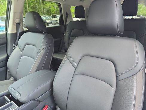 New 2026 Nissan Pathfinder SL FWD image 22