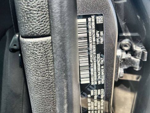 Used 2021 Jeep Renegade Latitude FWD image 33