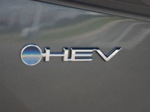 Used 2025 Toyota Highlander Platinum AWD/4WD image 20