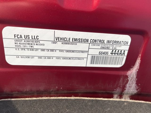 Used 2019 Chrysler Pacifica Touring-L FWD image 26