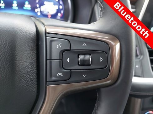 Used 2024 Chevrolet Suburban High Country image 41