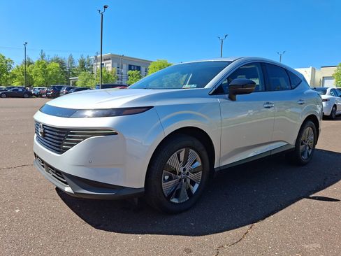 Used 2025 Nissan Murano SL AWD/4WD image 3