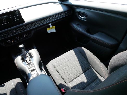 Certified 2027 Honda HR-V Sport image 11