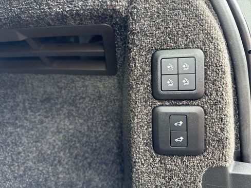 Used 2019 Land Rover Range Rover HSE AWD/4WD image 27