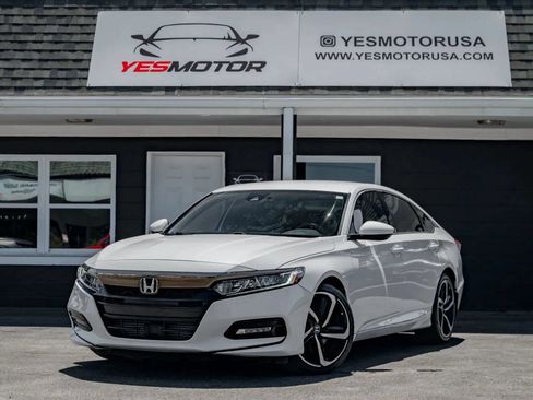 Used 2018 Honda Accord Sport image 1