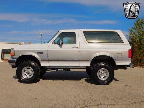 Used 1995 Ford Bronco image 5