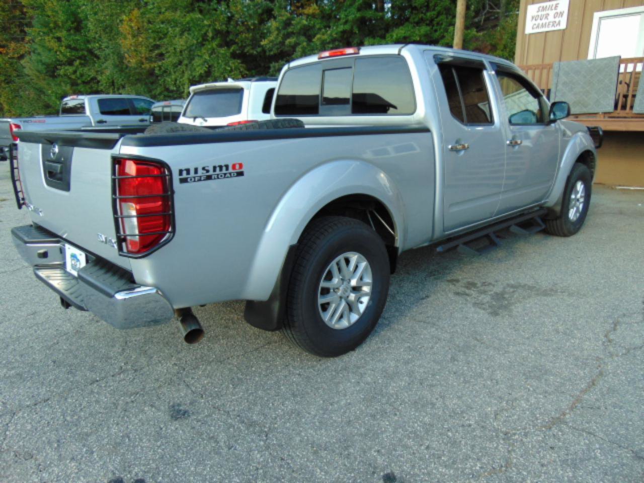 Used 2016 Nissan Frontier SV AWD/4WD image 19