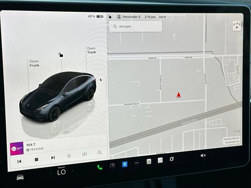 Used 2025 Tesla Model Y Long Range image 20