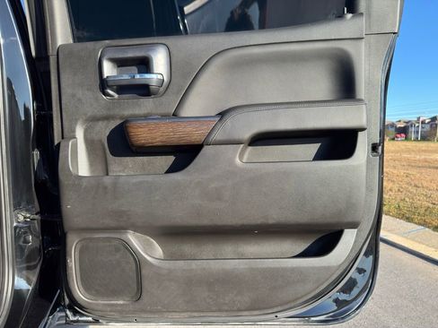 Used 2019 GMC Sierra 2500 Denali w/ Duramax Plus Package image 23