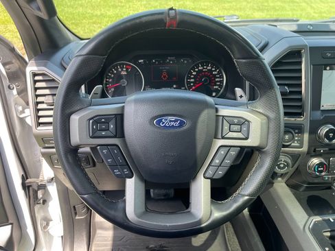 Used 2018 Ford F150 Raptor w/ Equipment Group 802A Luxury AWD/4WD image 26